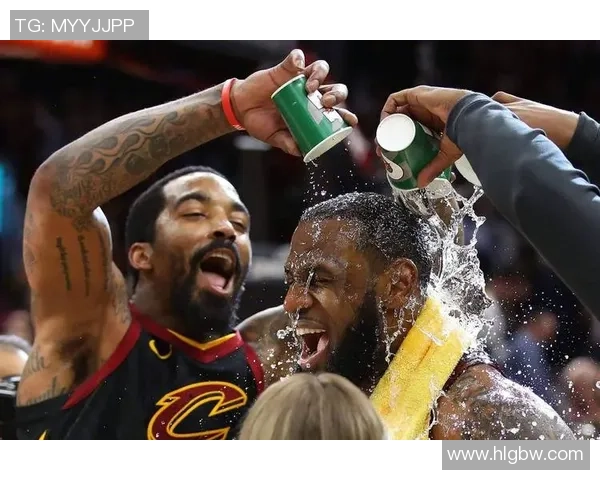 骑士与勇士近期对决精彩回顾及赛后分析 骑士与勇士近期对决精彩回顾及赛后分析